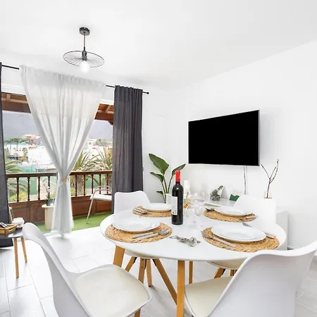 Tenohomes Elegant Hideaway In Nature * 洛斯瑟罗斯