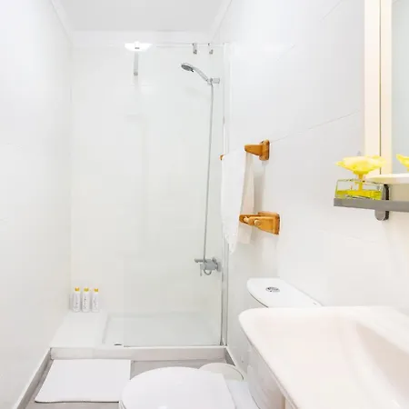 Tenohomes Elegant Hideaway In Nature * 洛斯瑟罗斯